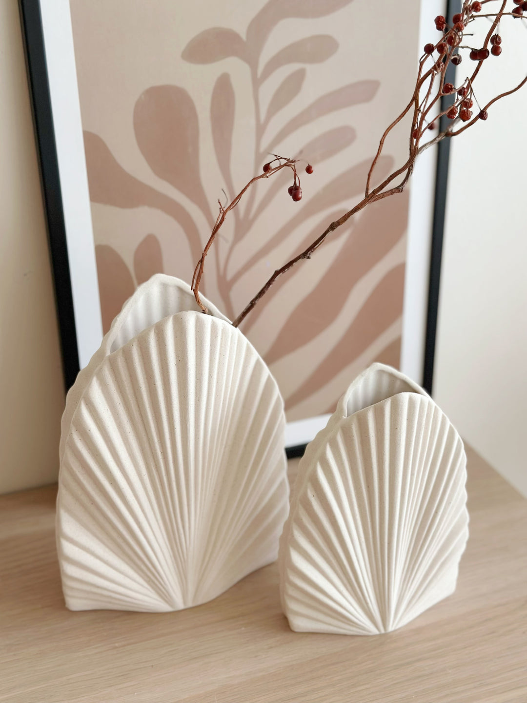 PRE-ORDER (13-19 May): Palm Radiance Duo Vases (set of 2)