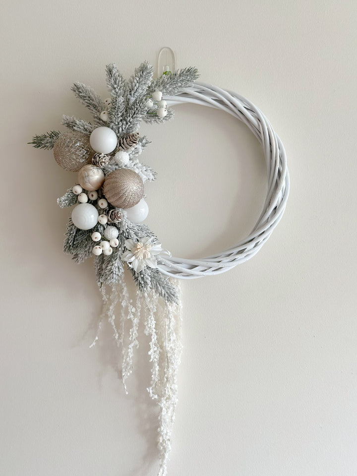 PRE-ORDER (14-20 Oct): Frosted Elegance Wreath
