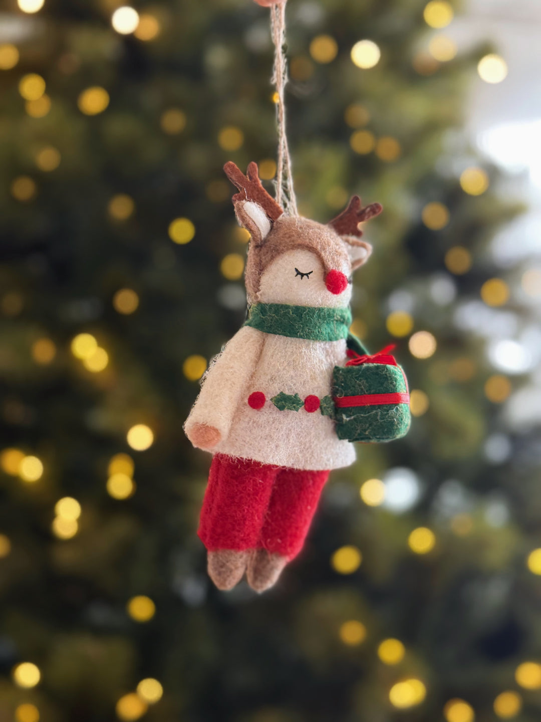 Gift Carrying Reindeer Felt Ornament