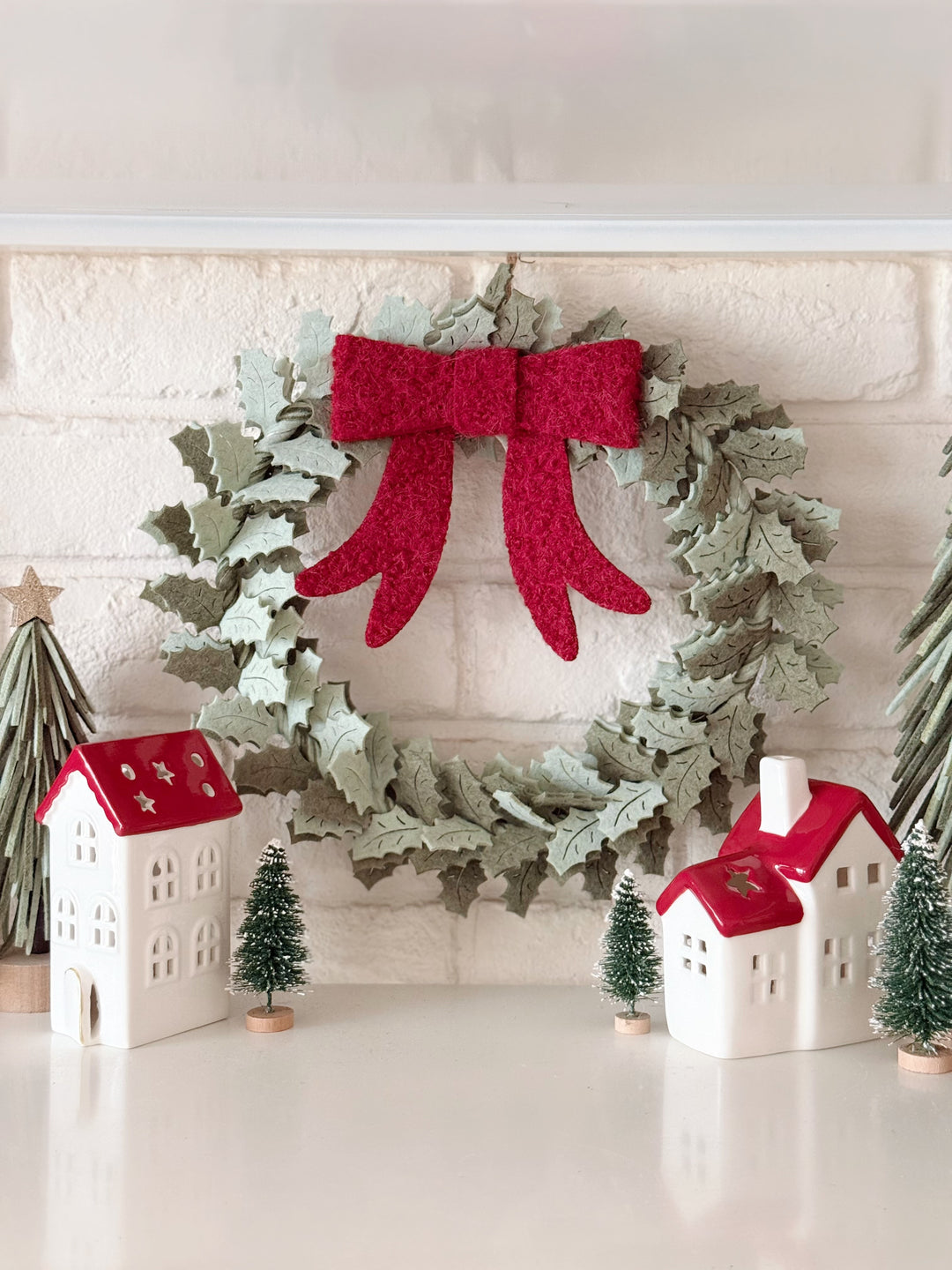 PRE-ORDER (26-30 Oct): Red Roof Light-Up Porcelain Village Collection (4 options)