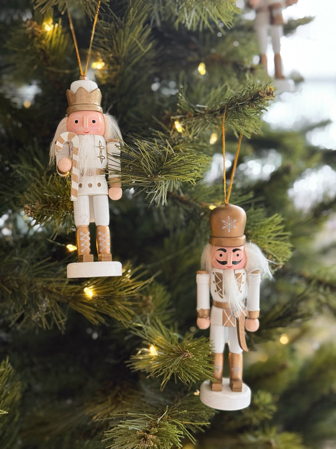 Winter Royale Nutcracker Set (set of 5)