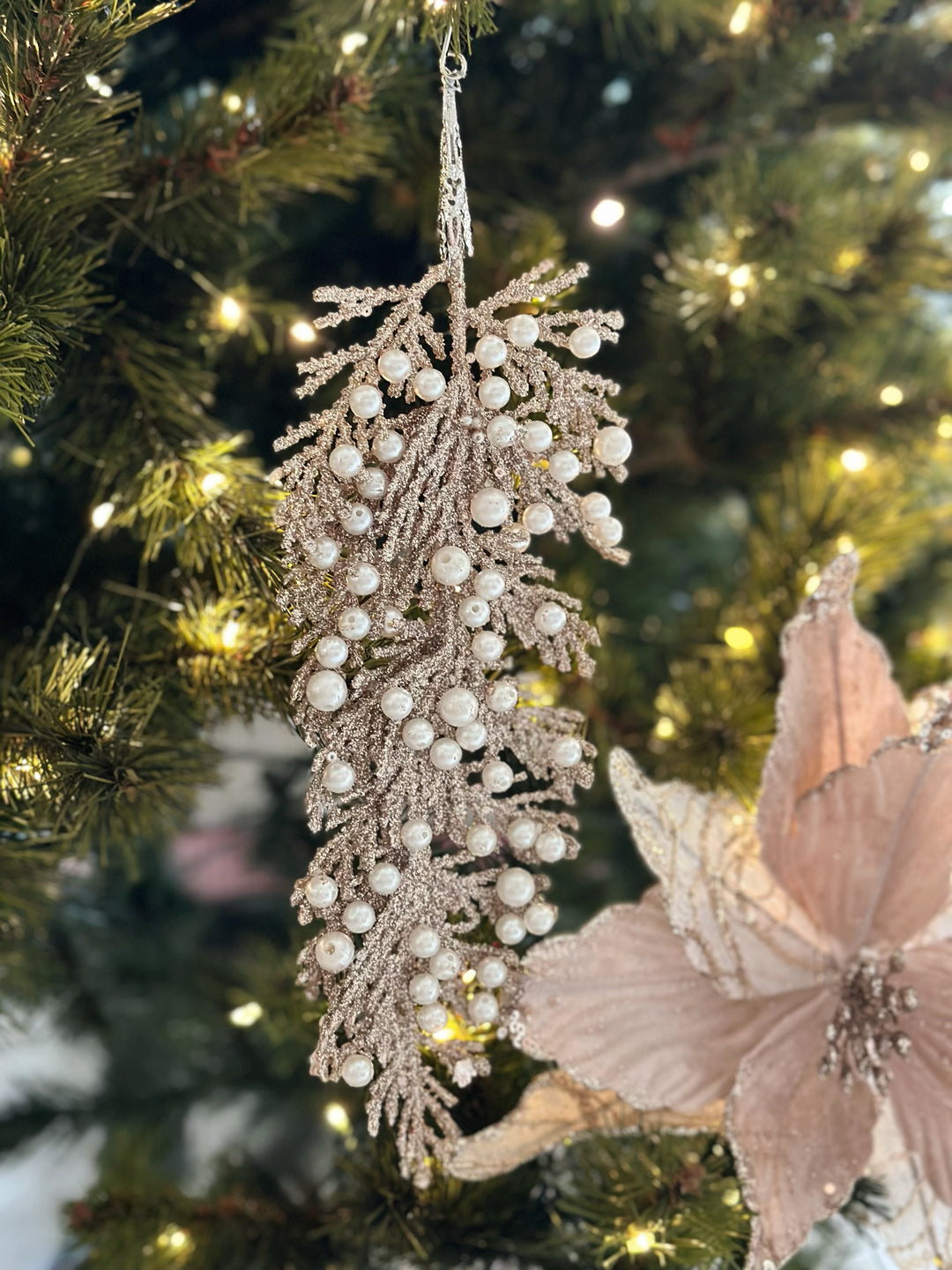 PRE-ORDER (19-20 Oct): Glittered Champagne Fern Ornament