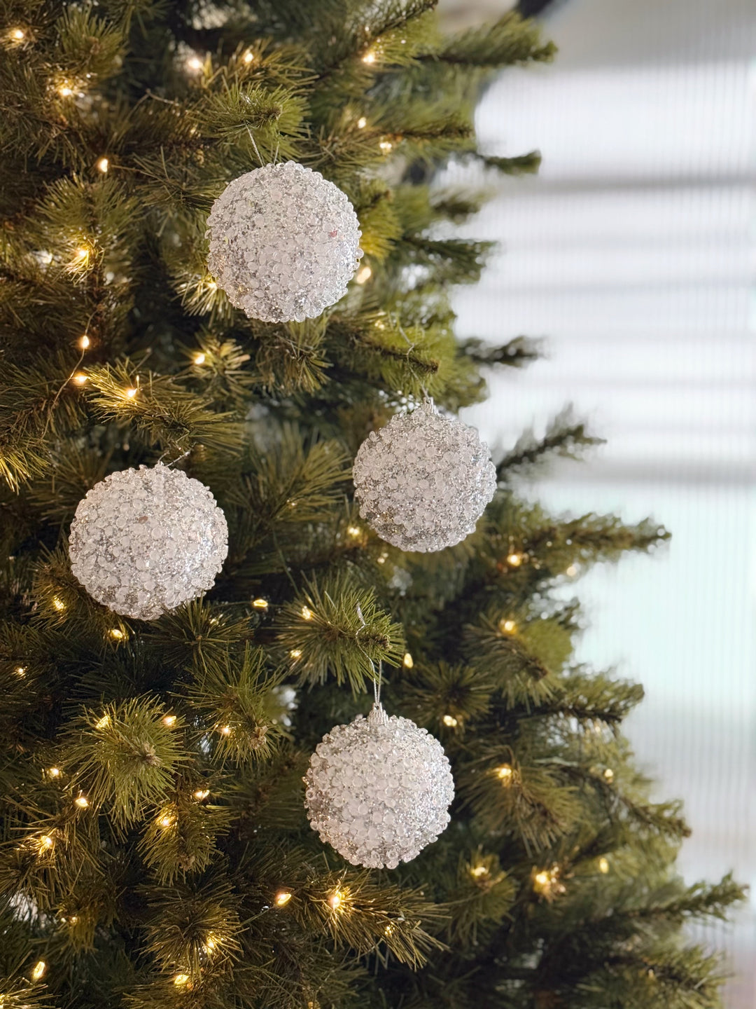 Sikver Sugar Sparkle 8cm Bauble Set (set of 4)