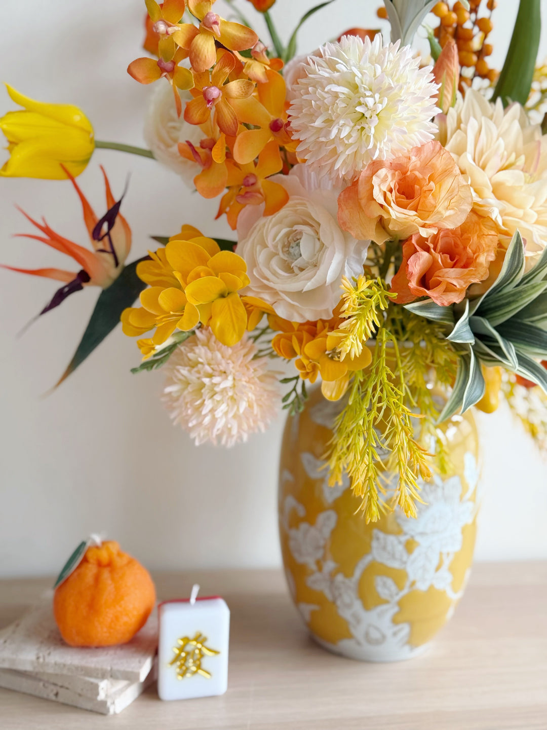 金玉满堂 Opulent Prosperity Arrangement In The Vase (1-sided)