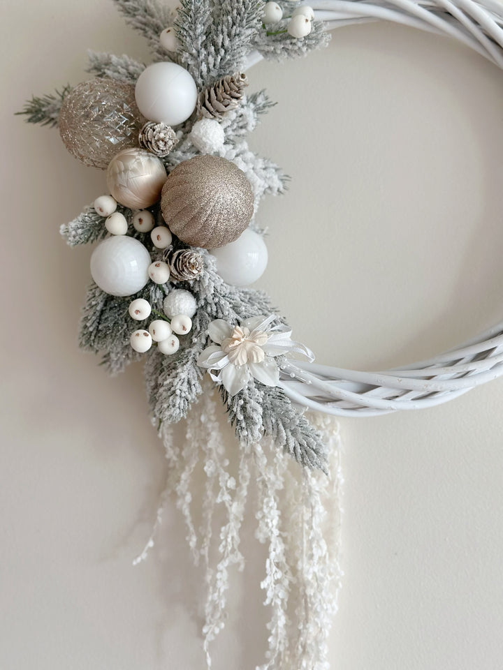 PRE-ORDER (14-20 Oct): Frosted Elegance Wreath