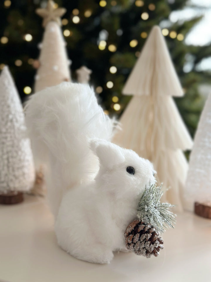 PRE-ORDER (17-23 Oct): Snowy Woodland Squirrel with Pinecone