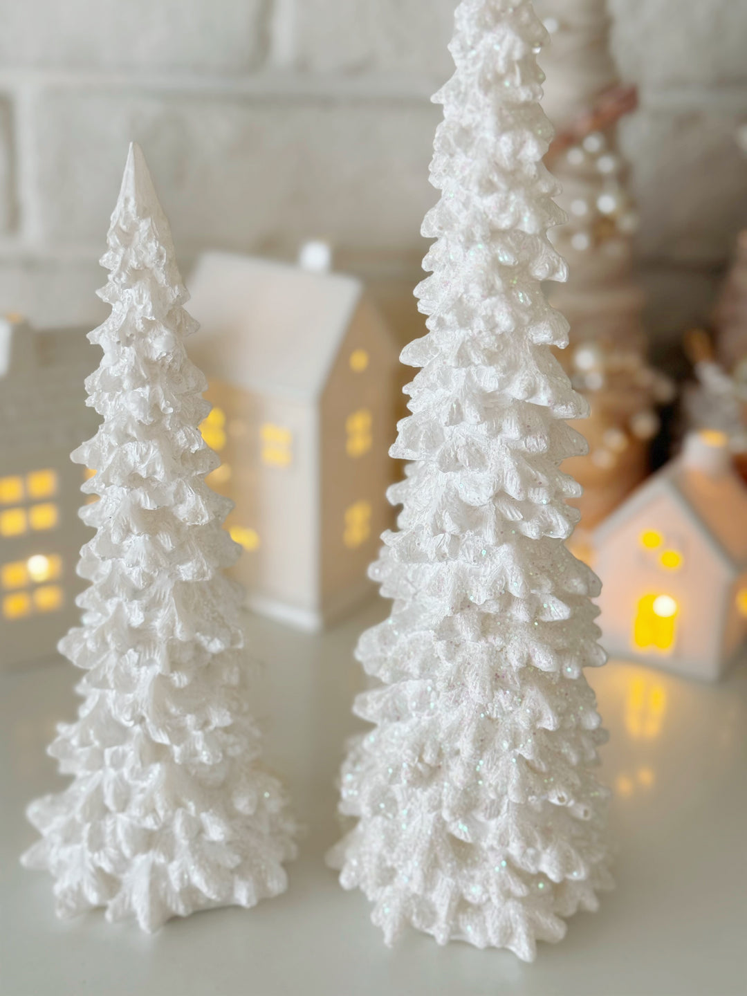 Snowglow Light-Up Christmas Tree (2 sizes)