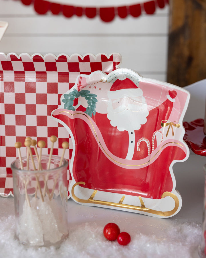 PRE-ORDER (26/09-02/10): Santa's Sleigh Shaped Paper Plates