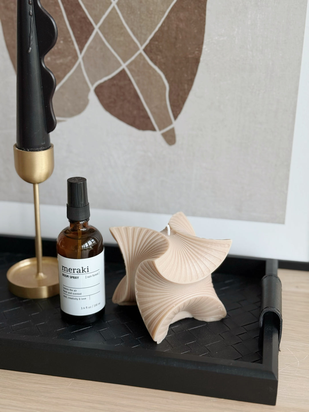 Latte Whirlform Candle