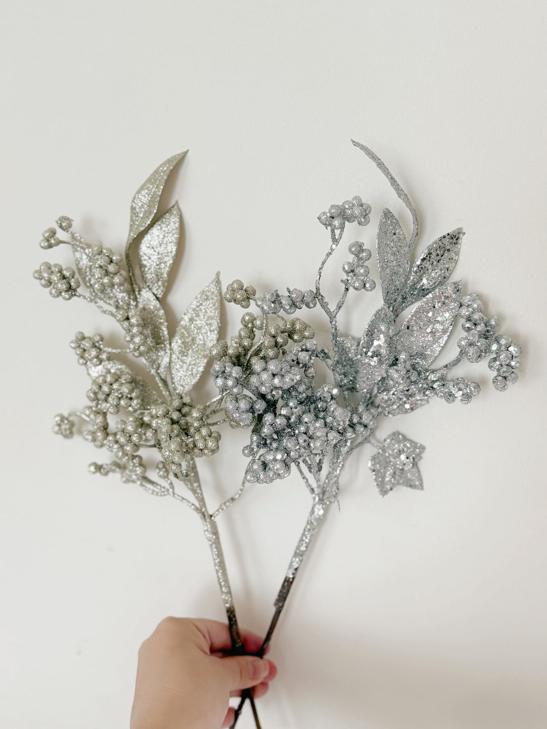 Glitterberry Luxe Spray Branches (2 colours)