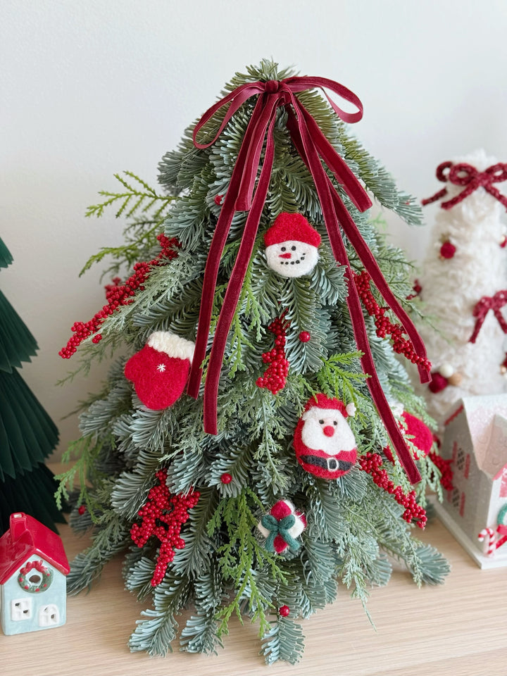 MADE-TO-ORDER: Merry Felt Tabletop Tree