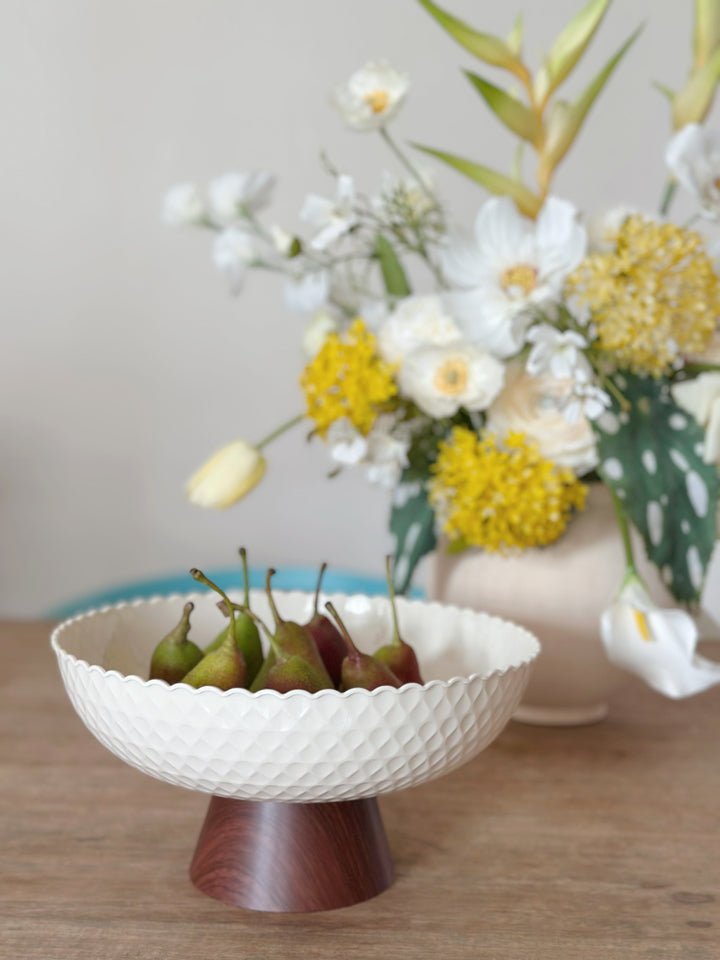 AquaScallop Fruit Bowl - cream