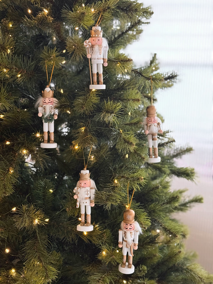 Winter Royale Nutcracker Set (set of 5)