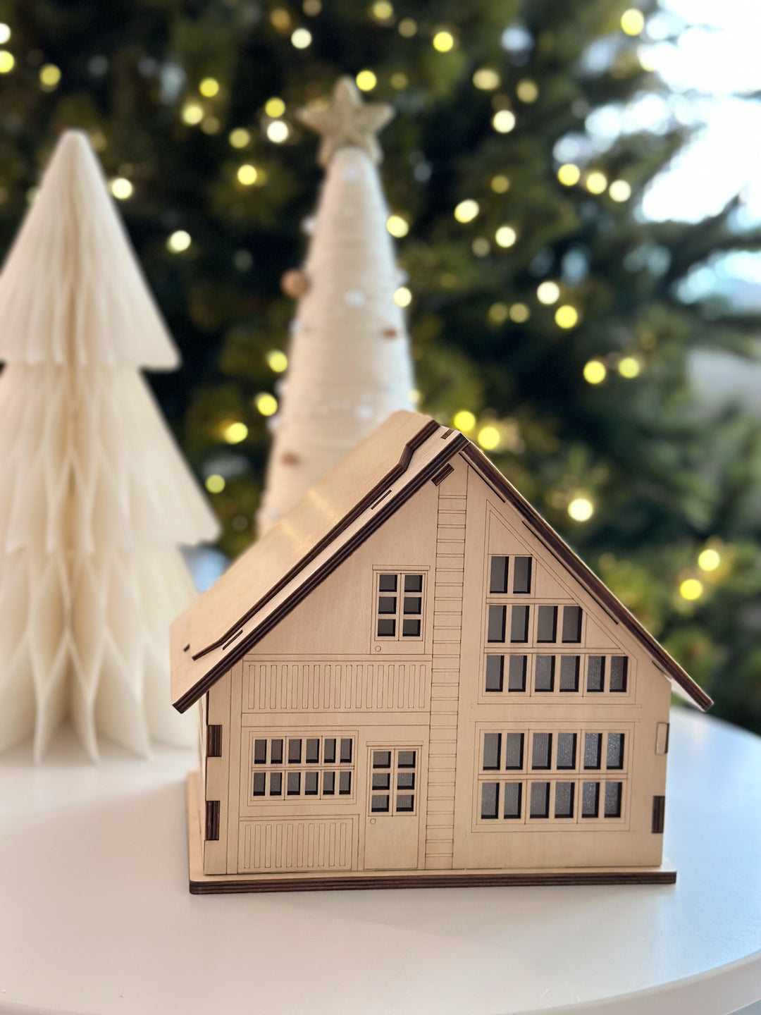 Aurora Cottage Glow Lamp