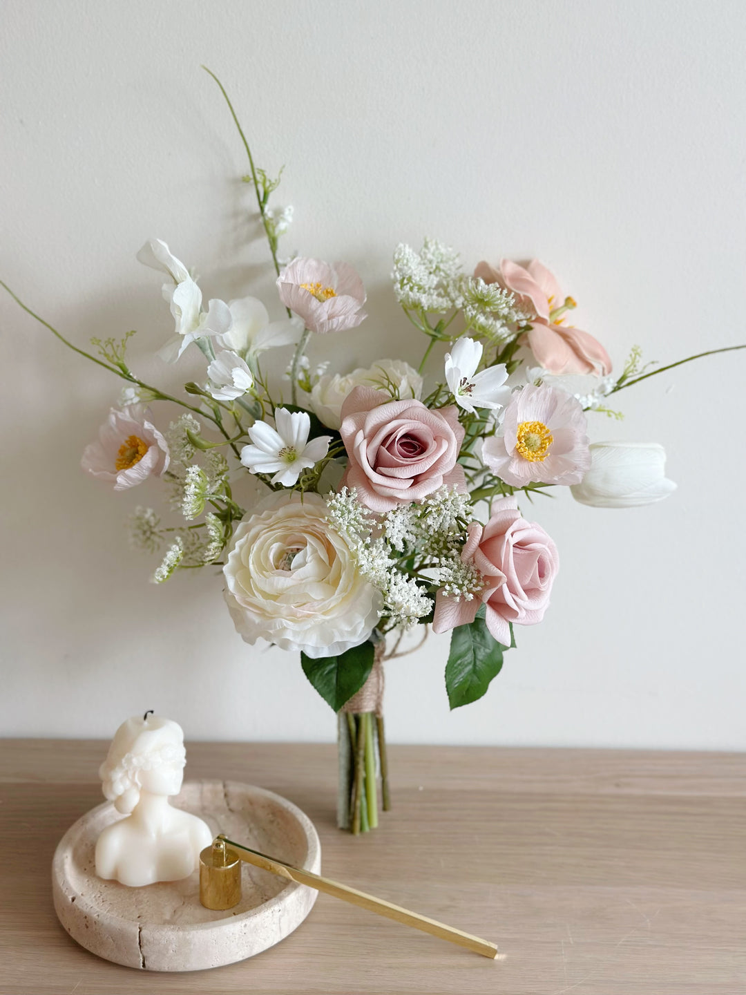 Soft Serenade Bouquet (front facing)