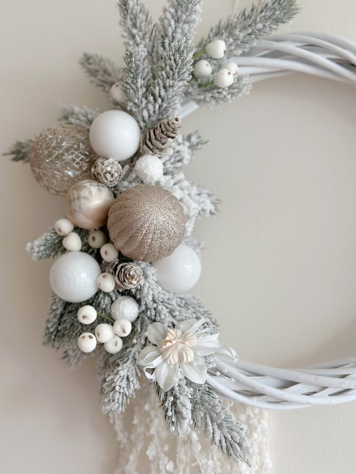 PRE-ORDER (14-20 Oct): Frosted Elegance Wreath