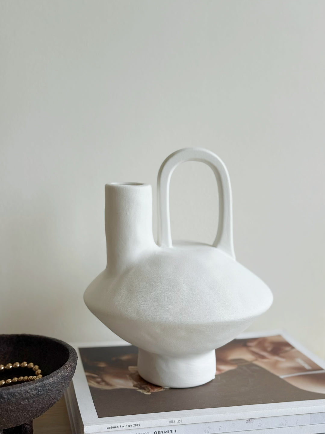 Halo Arch Porcelain Vase