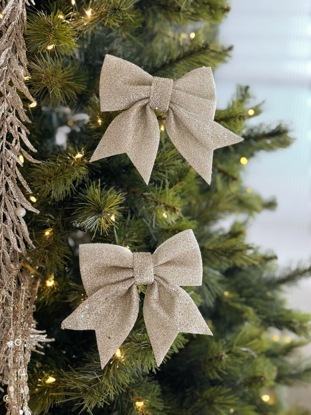 Glittered Champagne Bow Set (pack of 2)