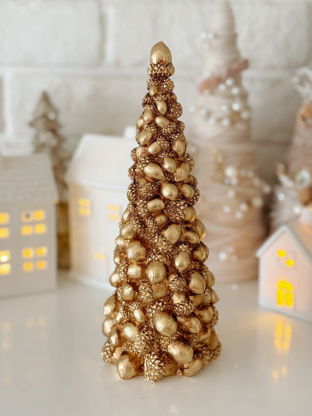 Golden Acorn Christmas Tree