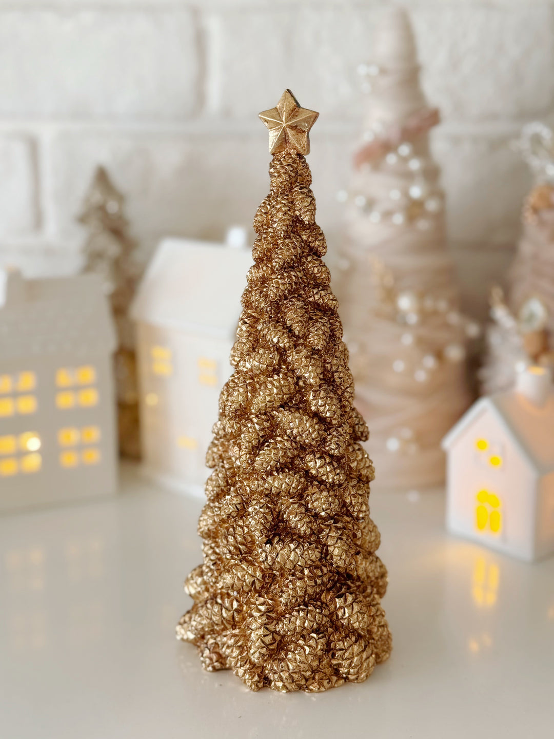 Golden Pinecone Christmas Tree