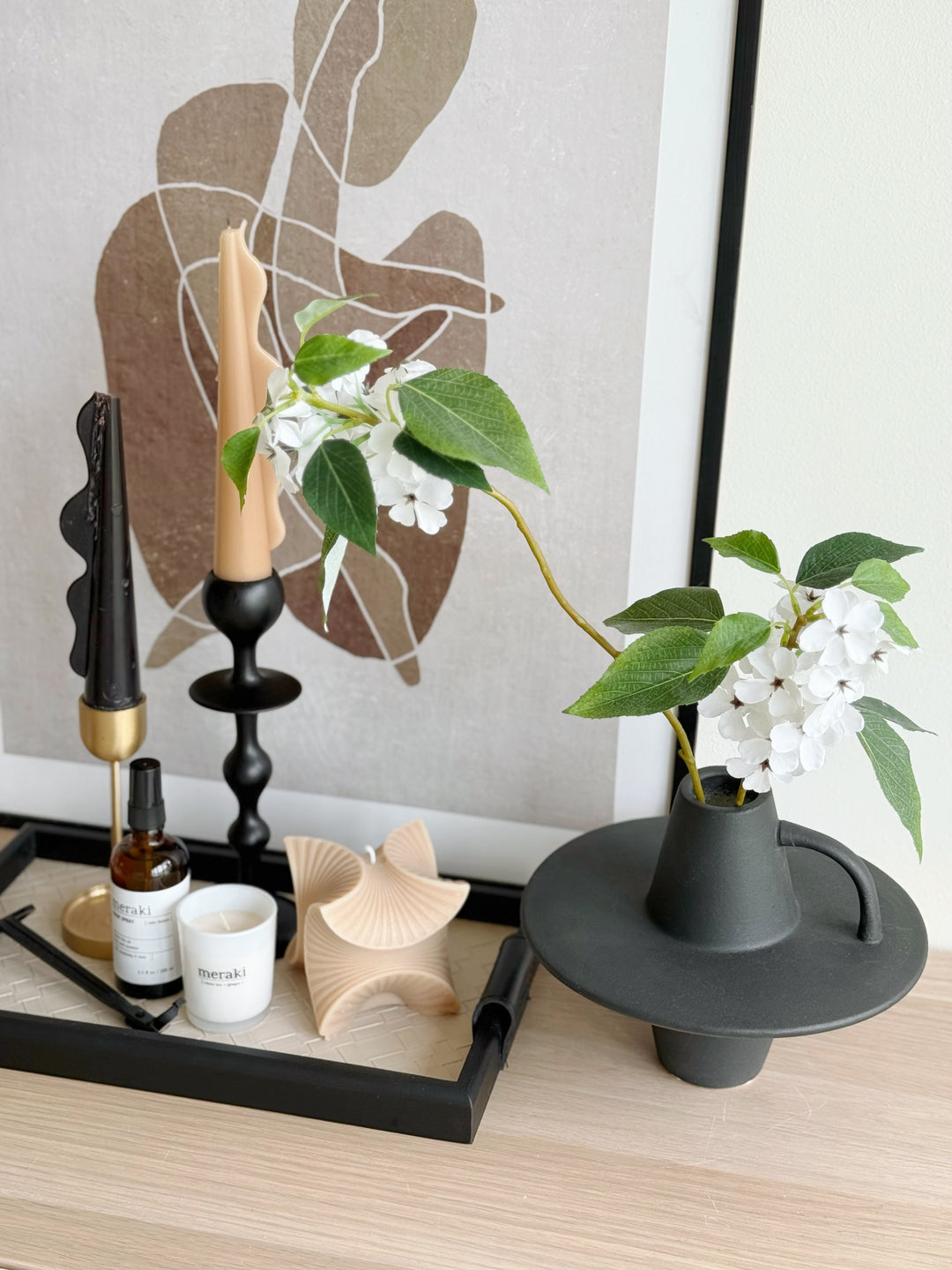 Orbit Handle Porcelain Vase