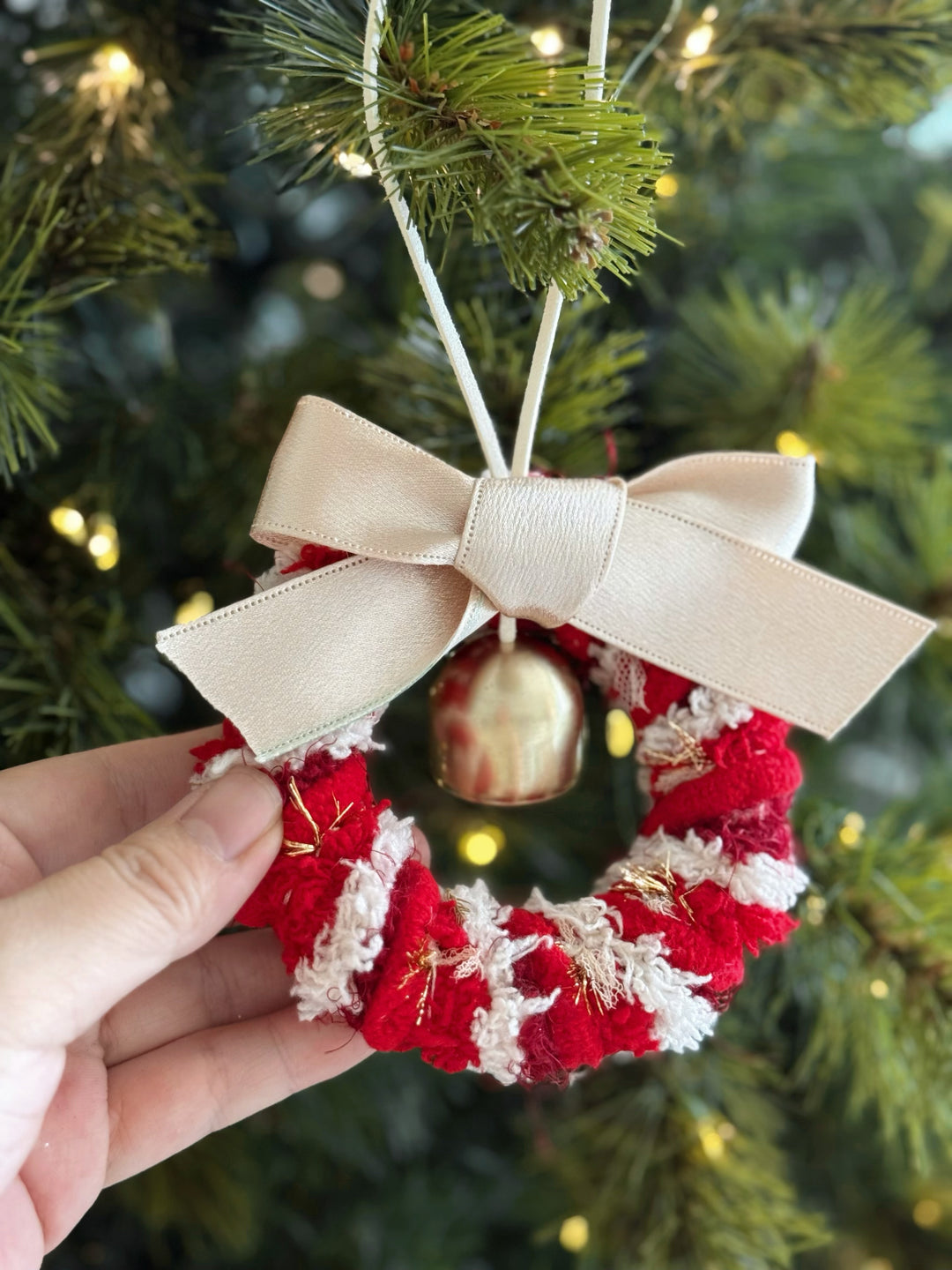 Bellbow Mini Wreath Ornaments (2 options)