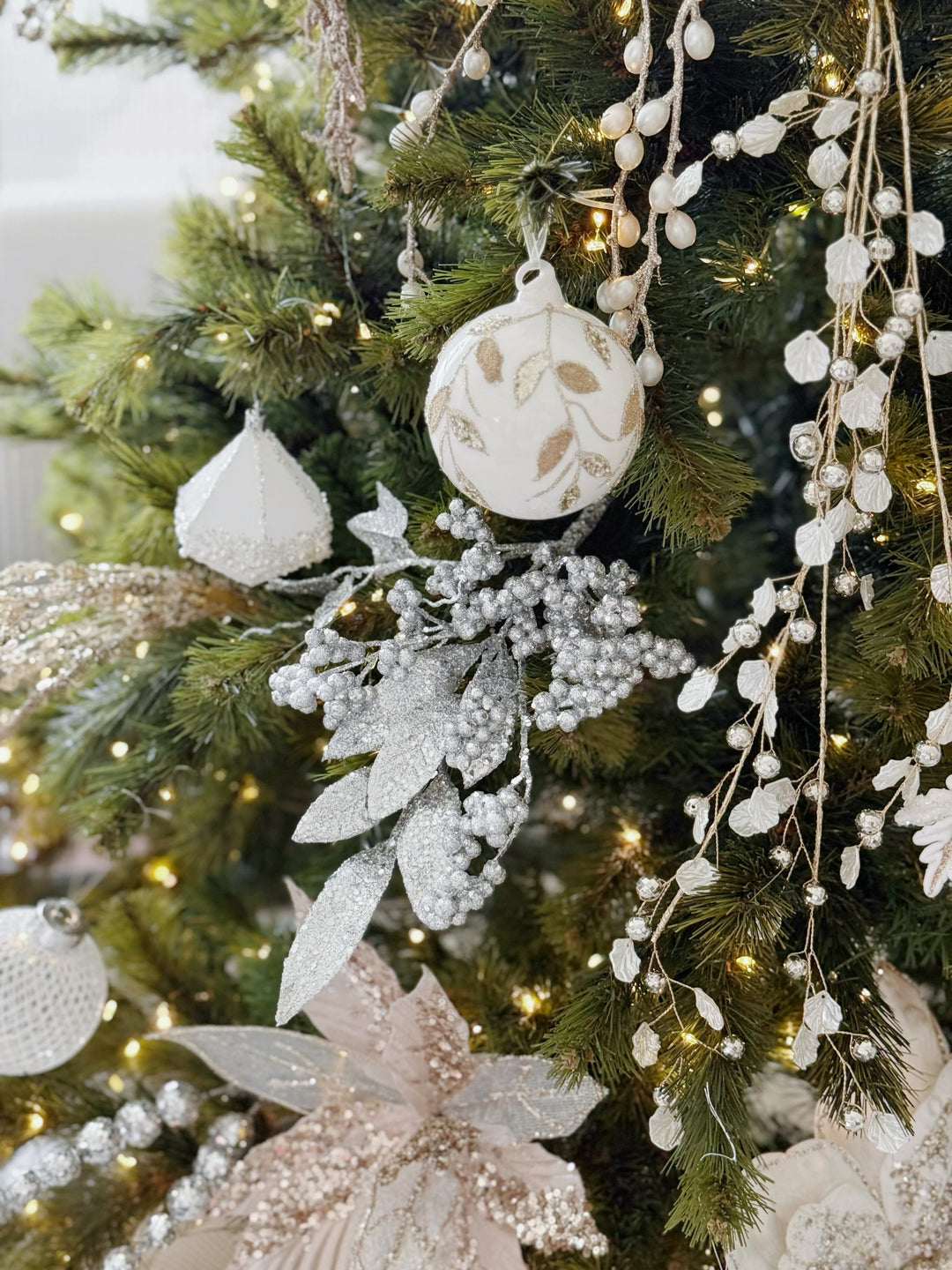 Glitterberry Luxe Spray Branches (2 colours)