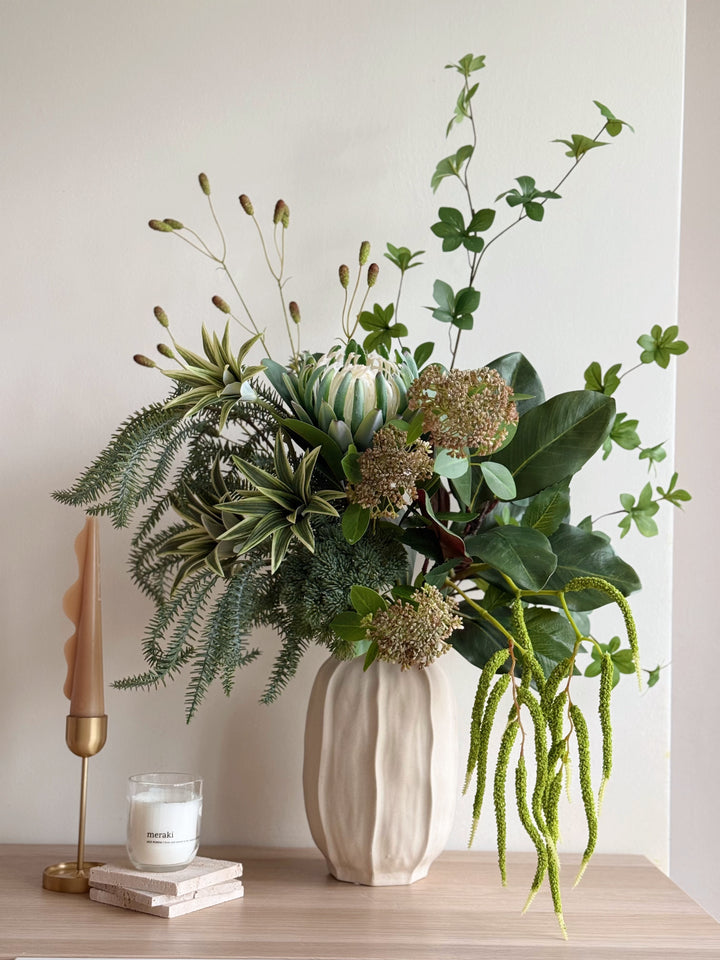 Botanical Rhythm in the Vase (1-sided)