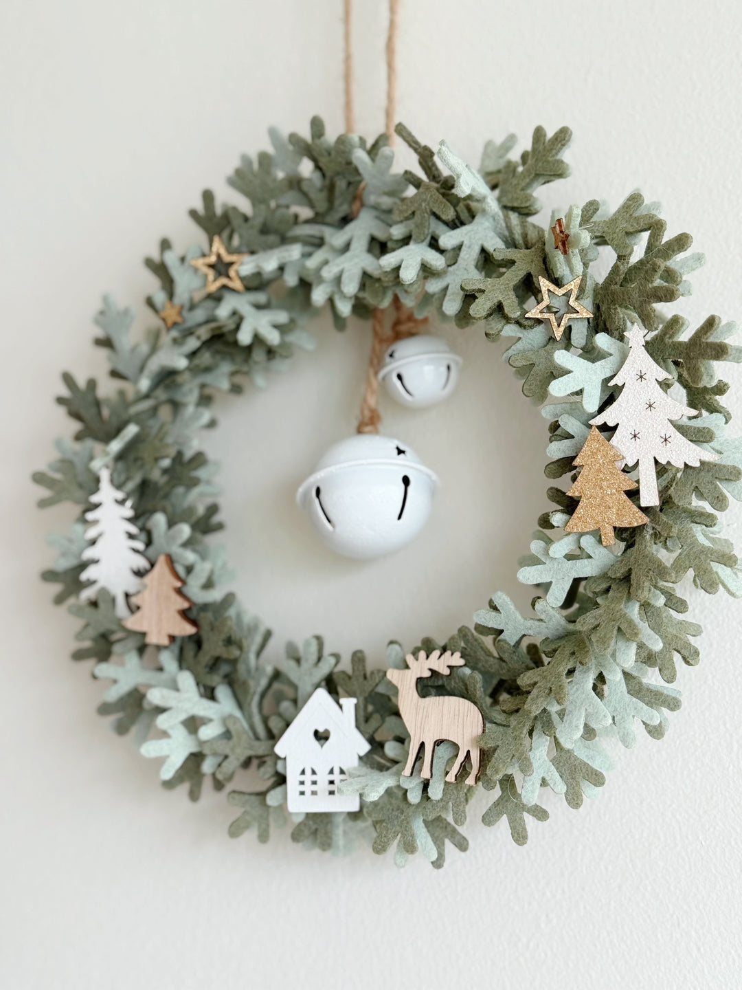Little Woodland Village Christmas Wreath
