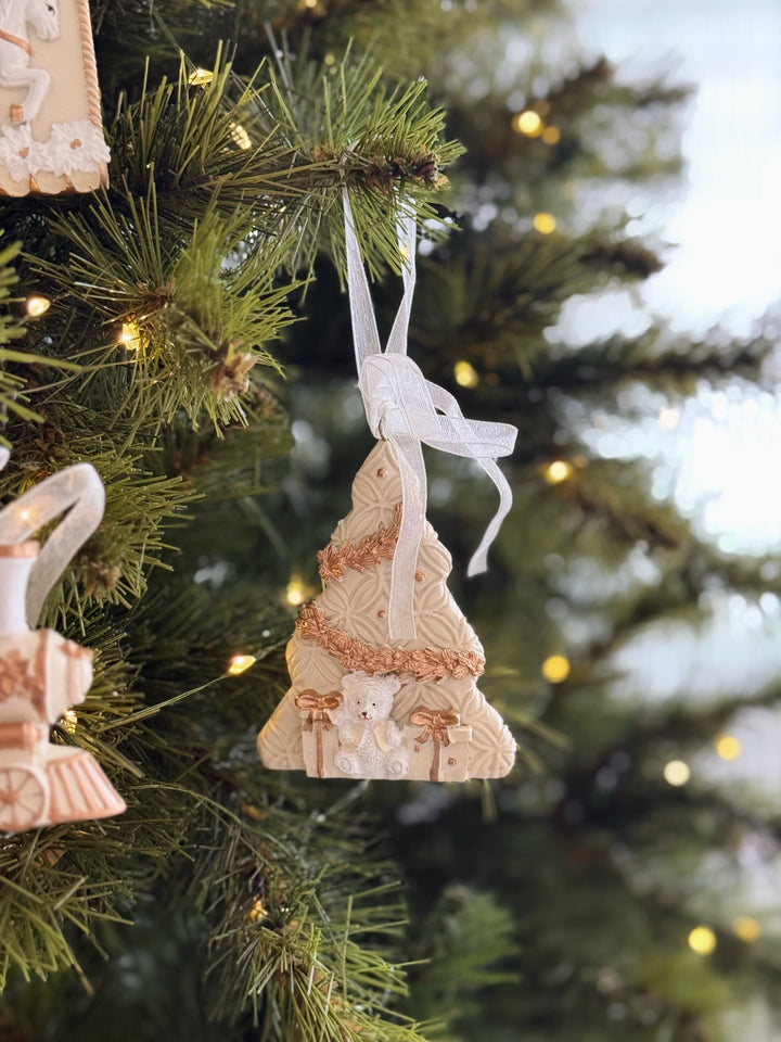 PRE-ORDER (19-23 Oct): Champagne Christmas Keepsake Ornament Collection (4 options)