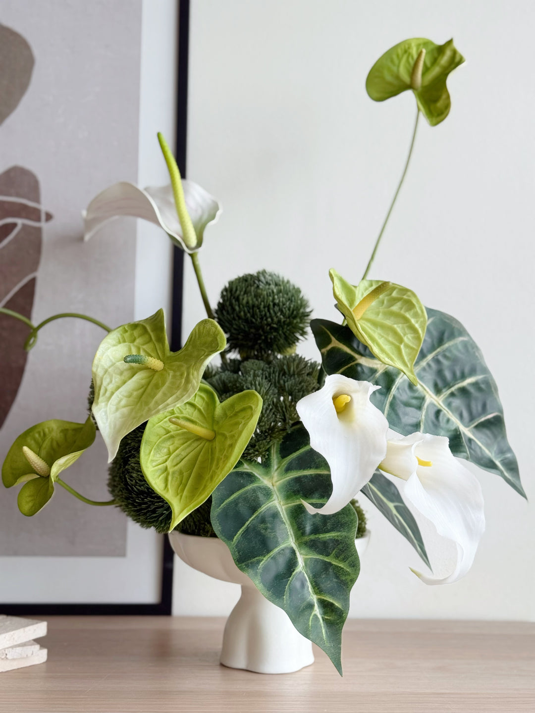 Sculpted Verdure in the Pedestal (1-sided)