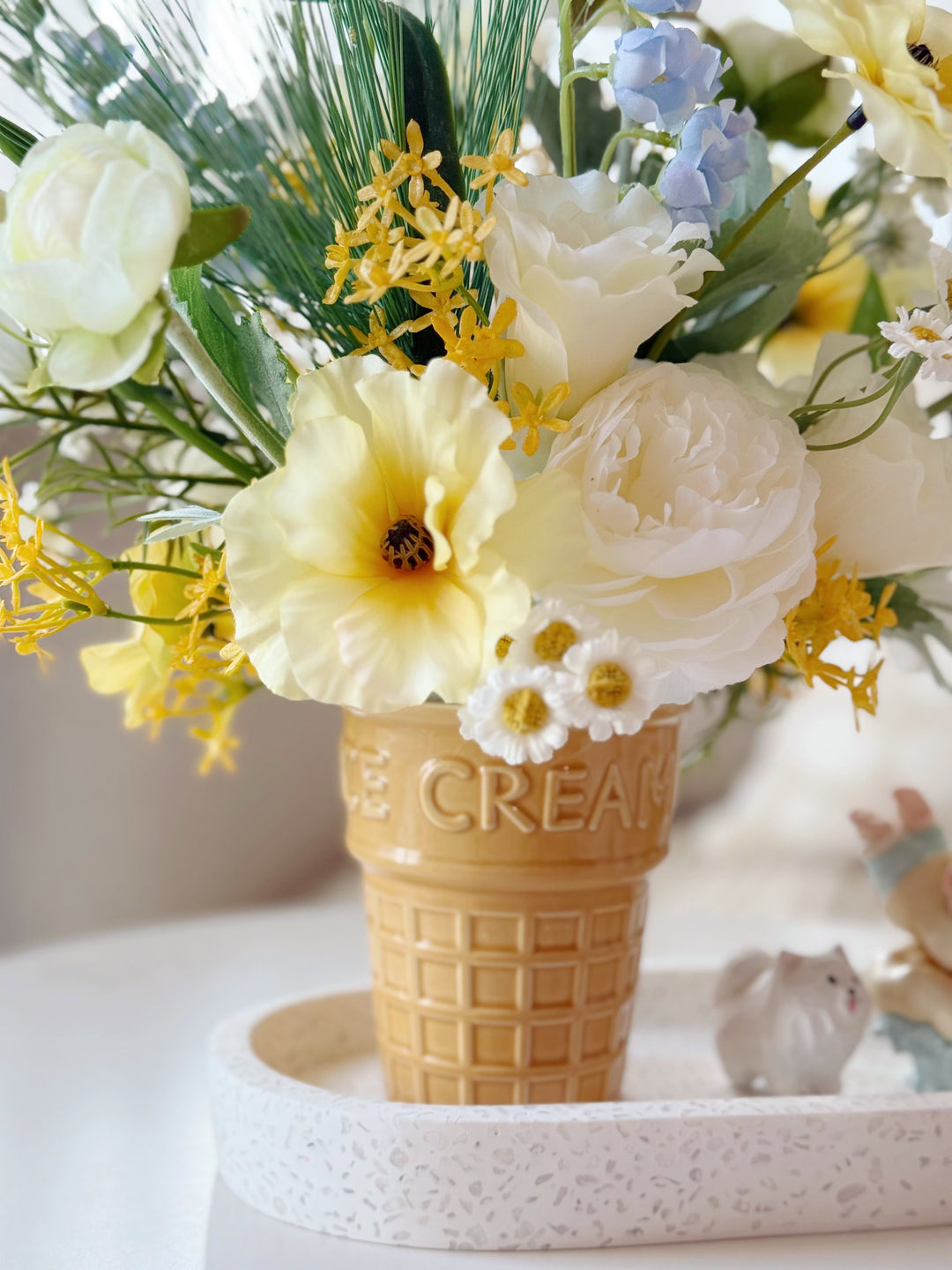 Sunshine Scoop in the Cone (2-sided)