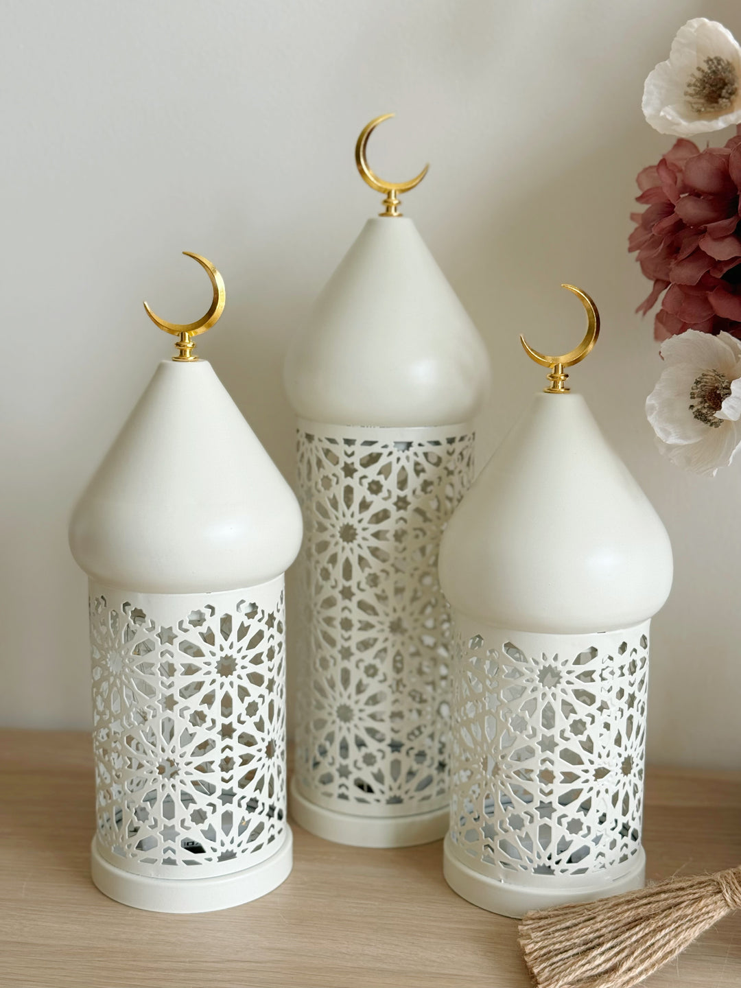 Golden Crescent Glow Lantern (3 sizes)