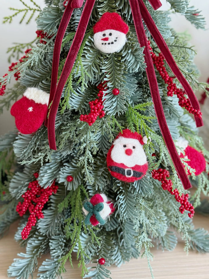 MADE-TO-ORDER: Merry Felt Tabletop Tree