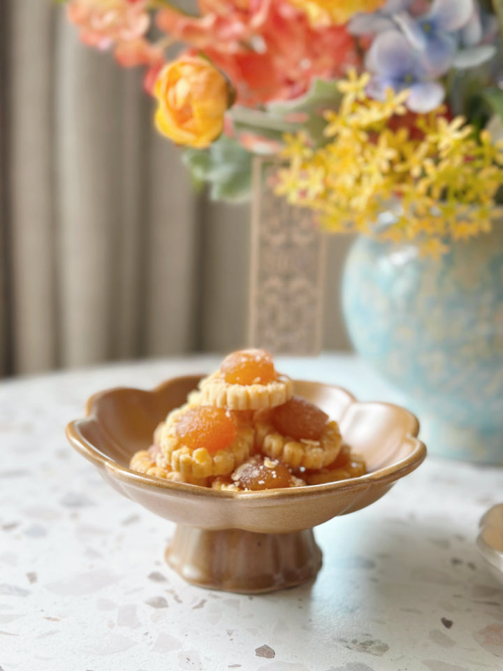 Petal Elegance Dessert Stand (3 colours)