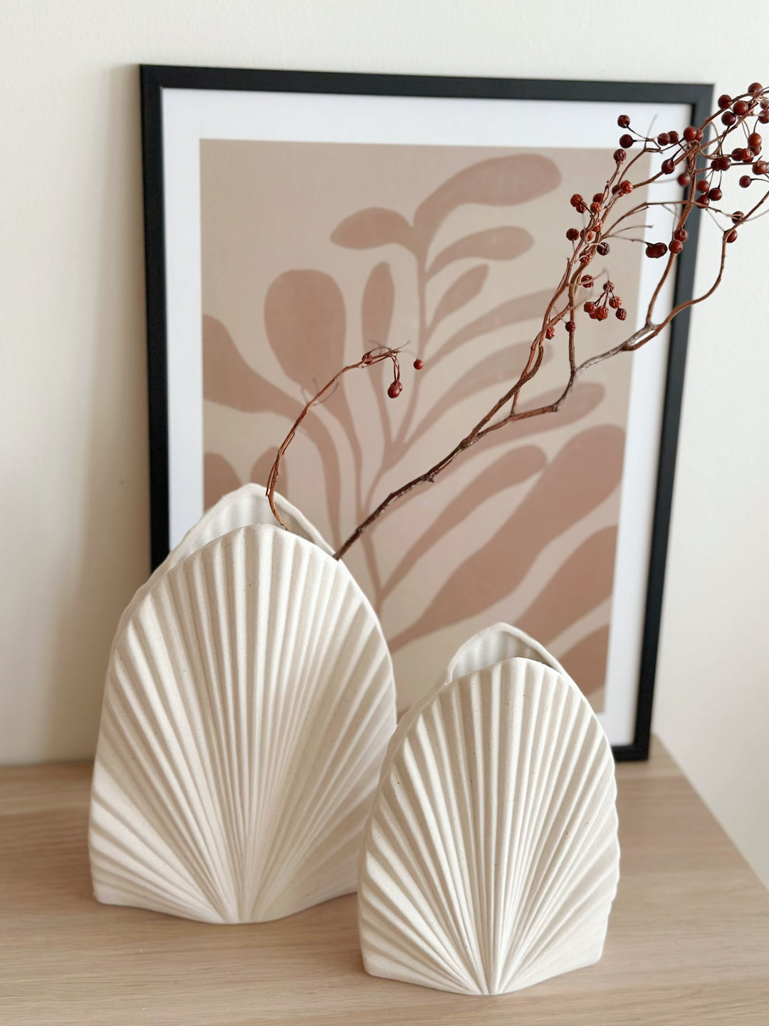 PRE-ORDER (13-19 May): Palm Radiance Duo Vases (set of 2)