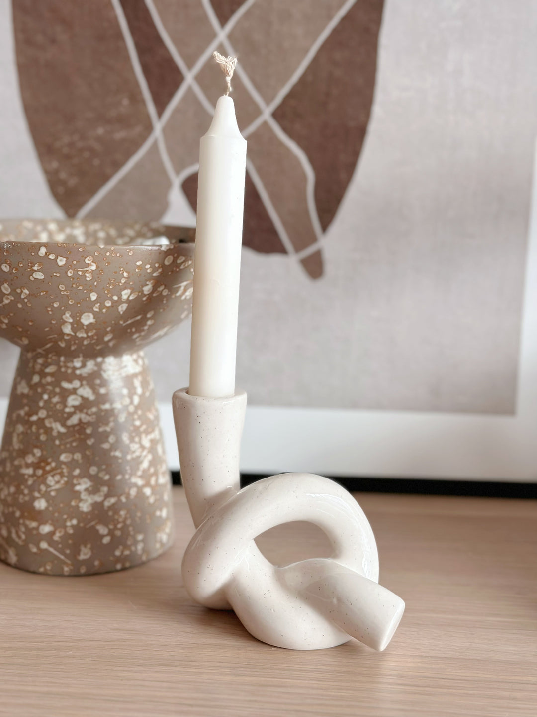 Gloss Knot Candle Holder