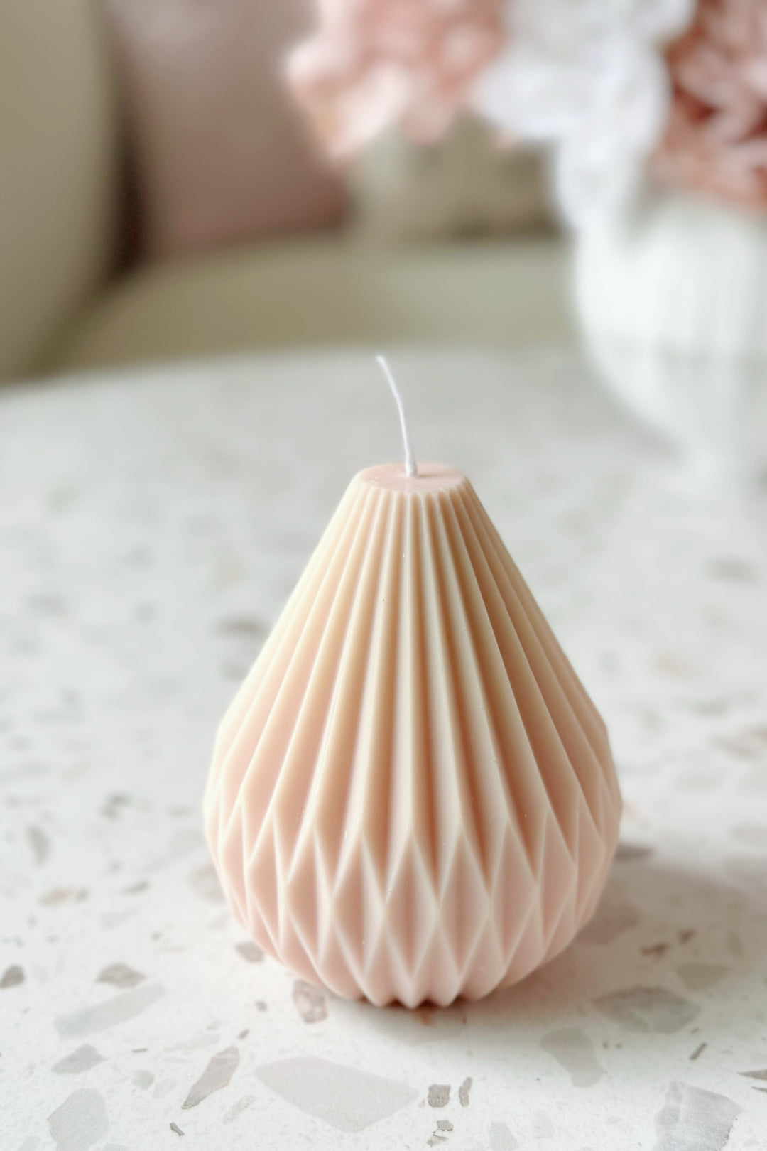 Elegant Pear Shaped Candle (3 colours)