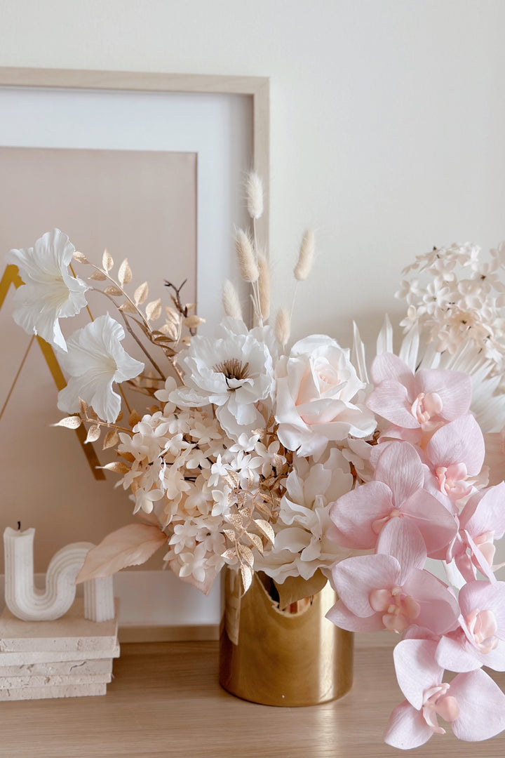 Gilded Blush Pot (1 sided)