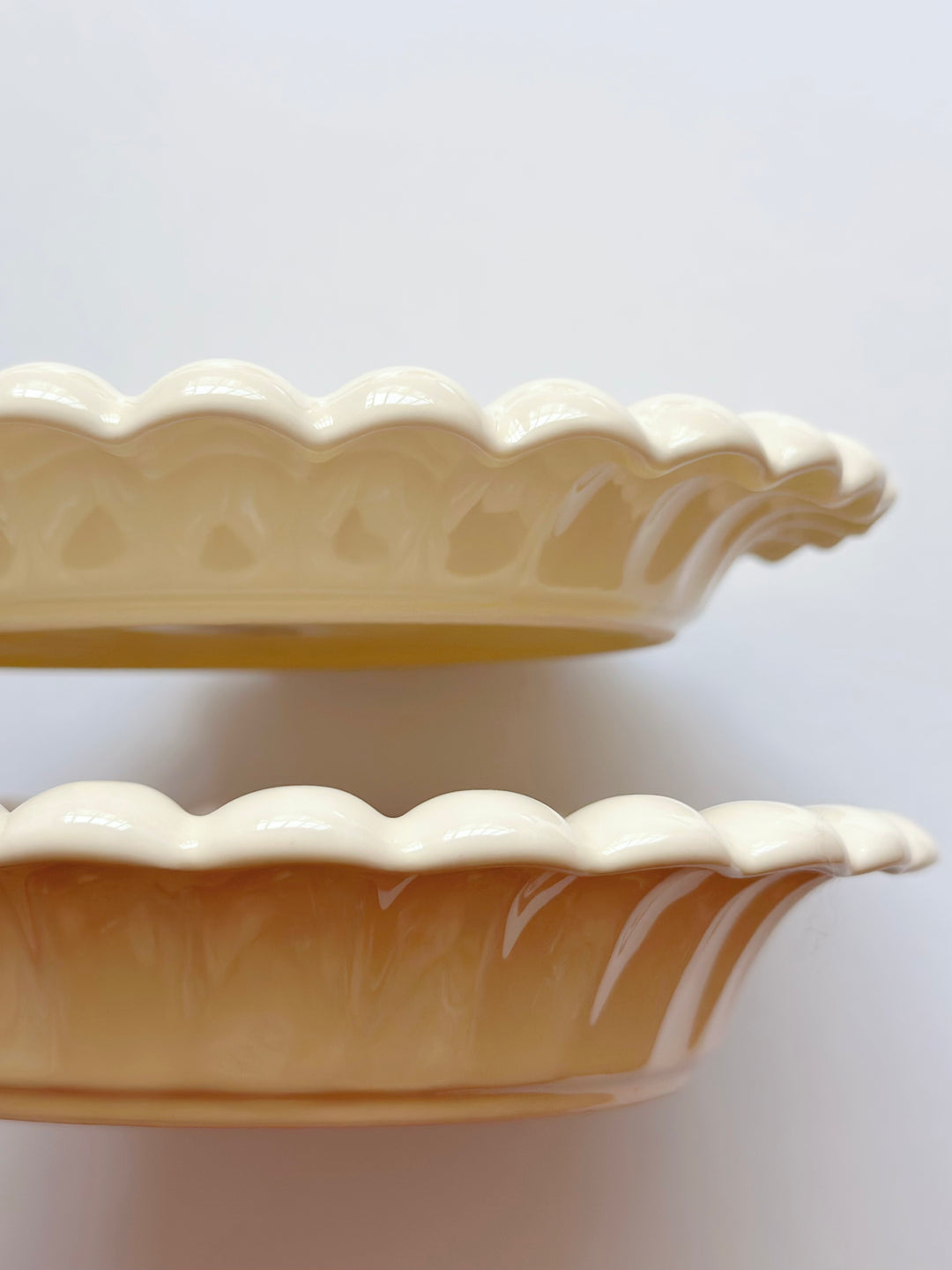 Cream Petals Rim Dining