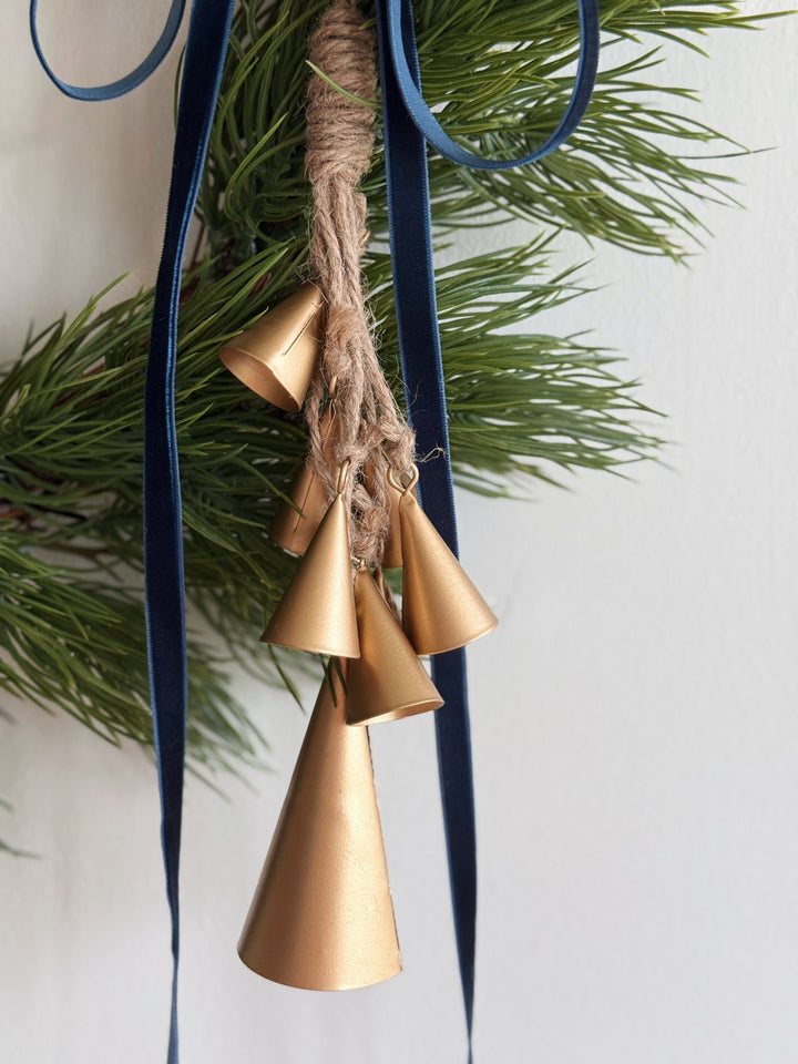 Wild Pine & Velvet Bell Wreath