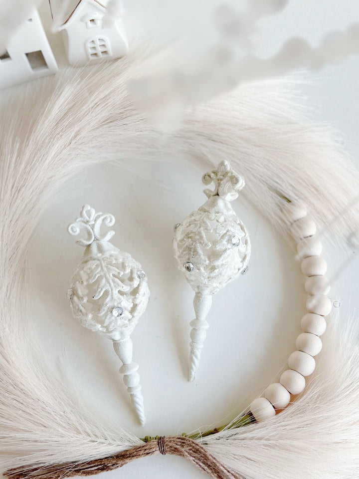 White Resin 3D OvalPin Ornament