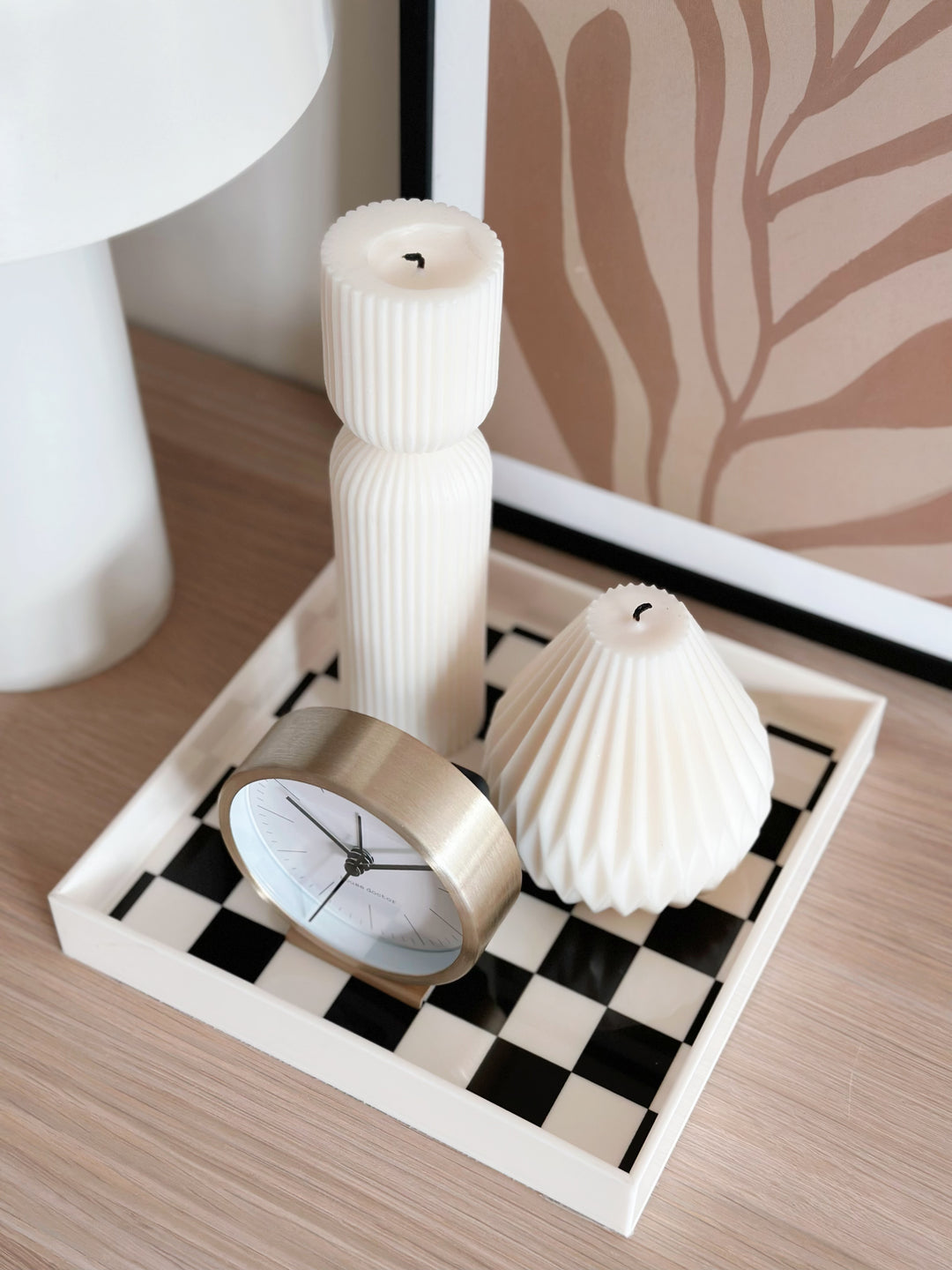 Cream Elegance Checkered Acrylic Tray (2 options)