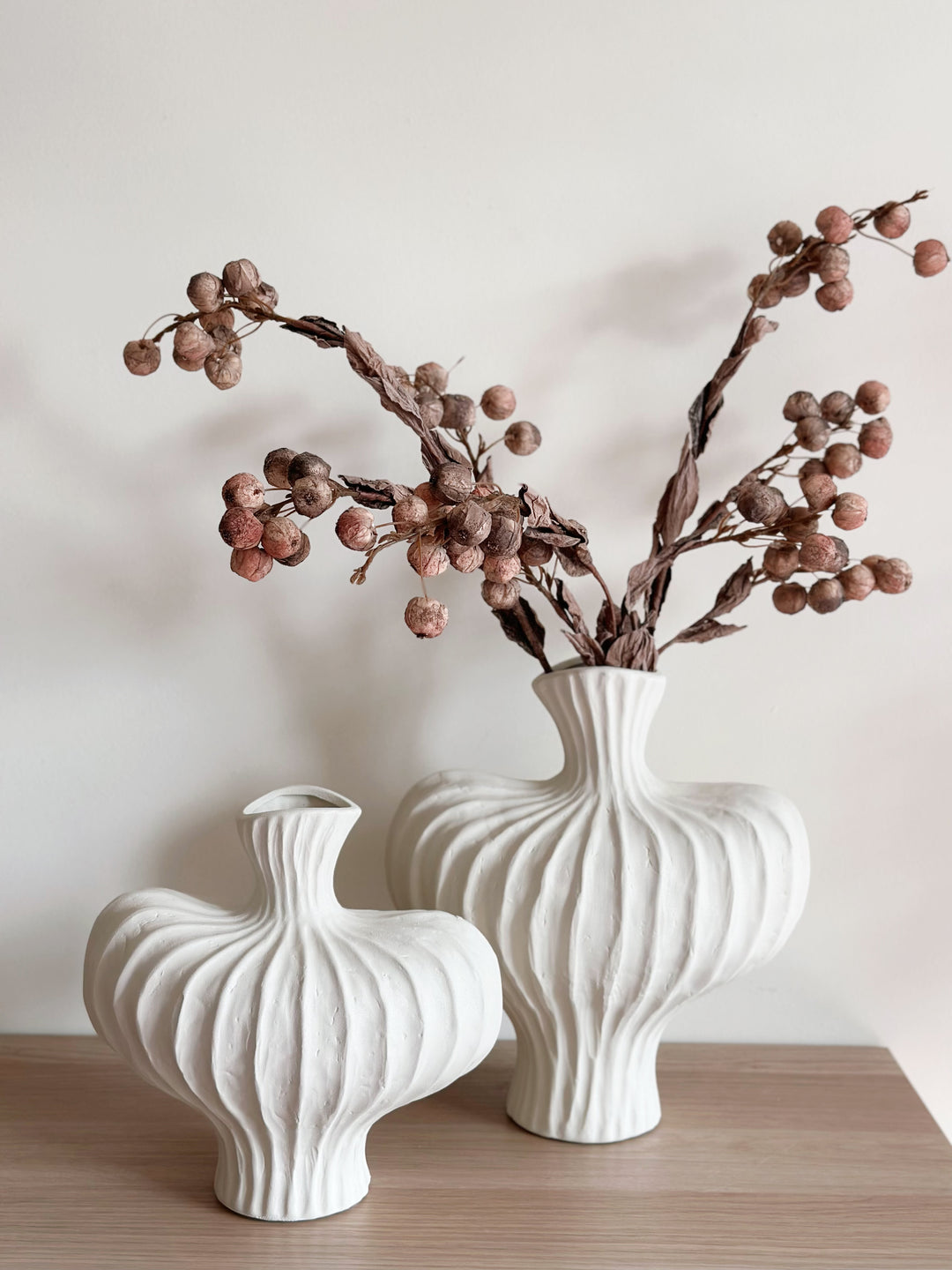 Artisanal Groove Porcelain Vase - cream beige (2 sizes)