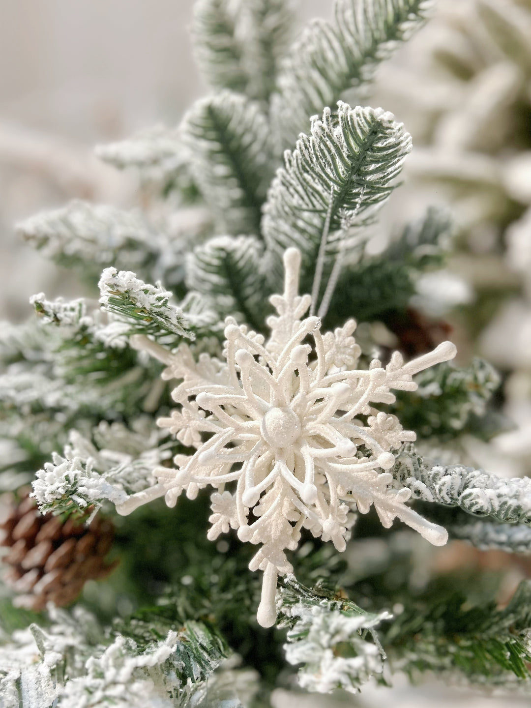 White Resin 3D Snowflake Ornament
