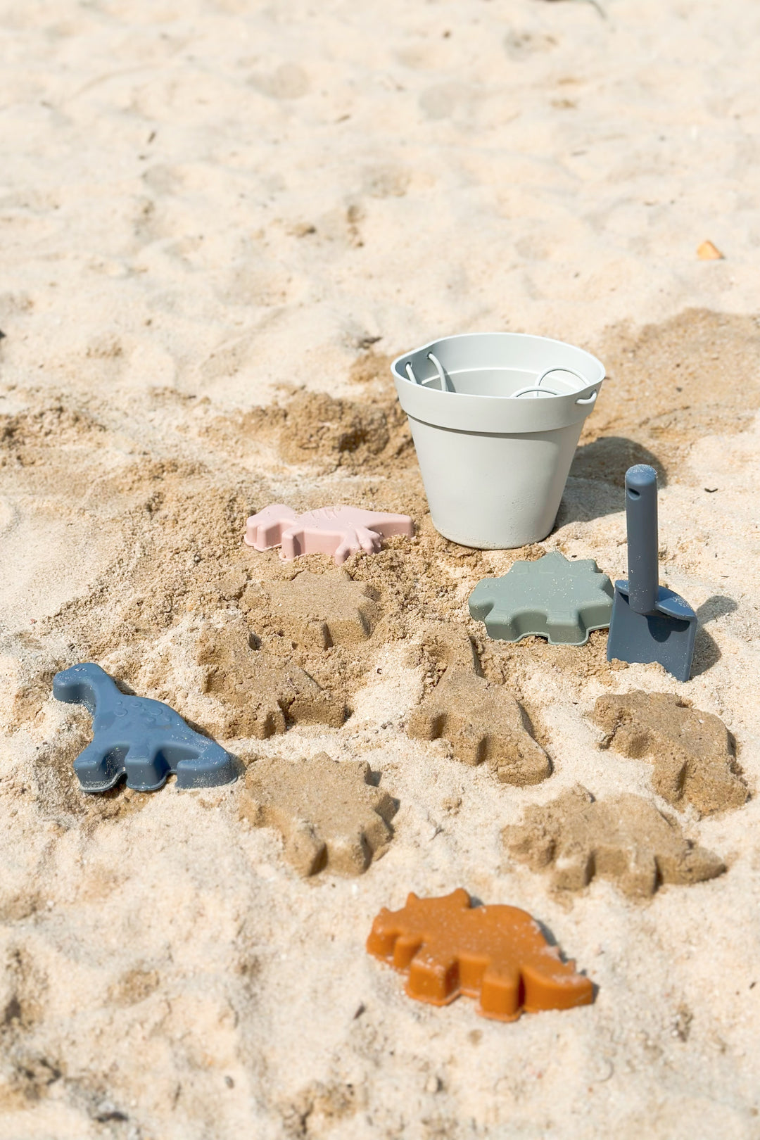 Silicone Bucket Beach Toy Set - Mint