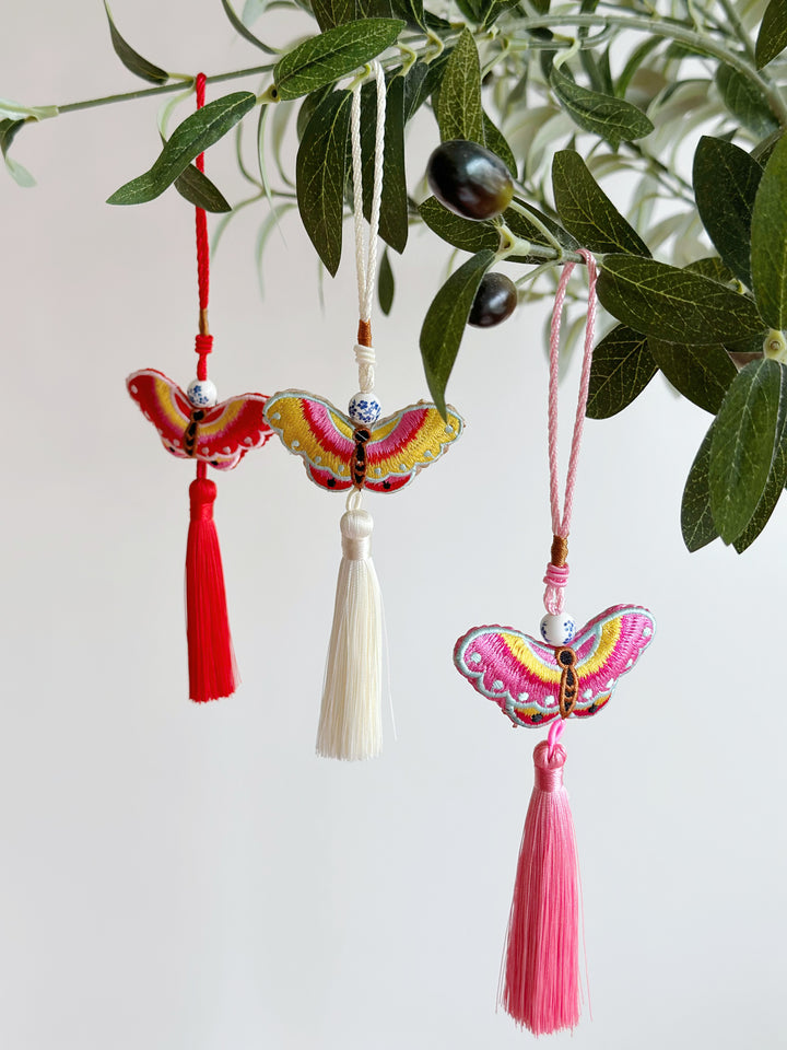 Herbal Flutter Tassel Charms (5 colours)