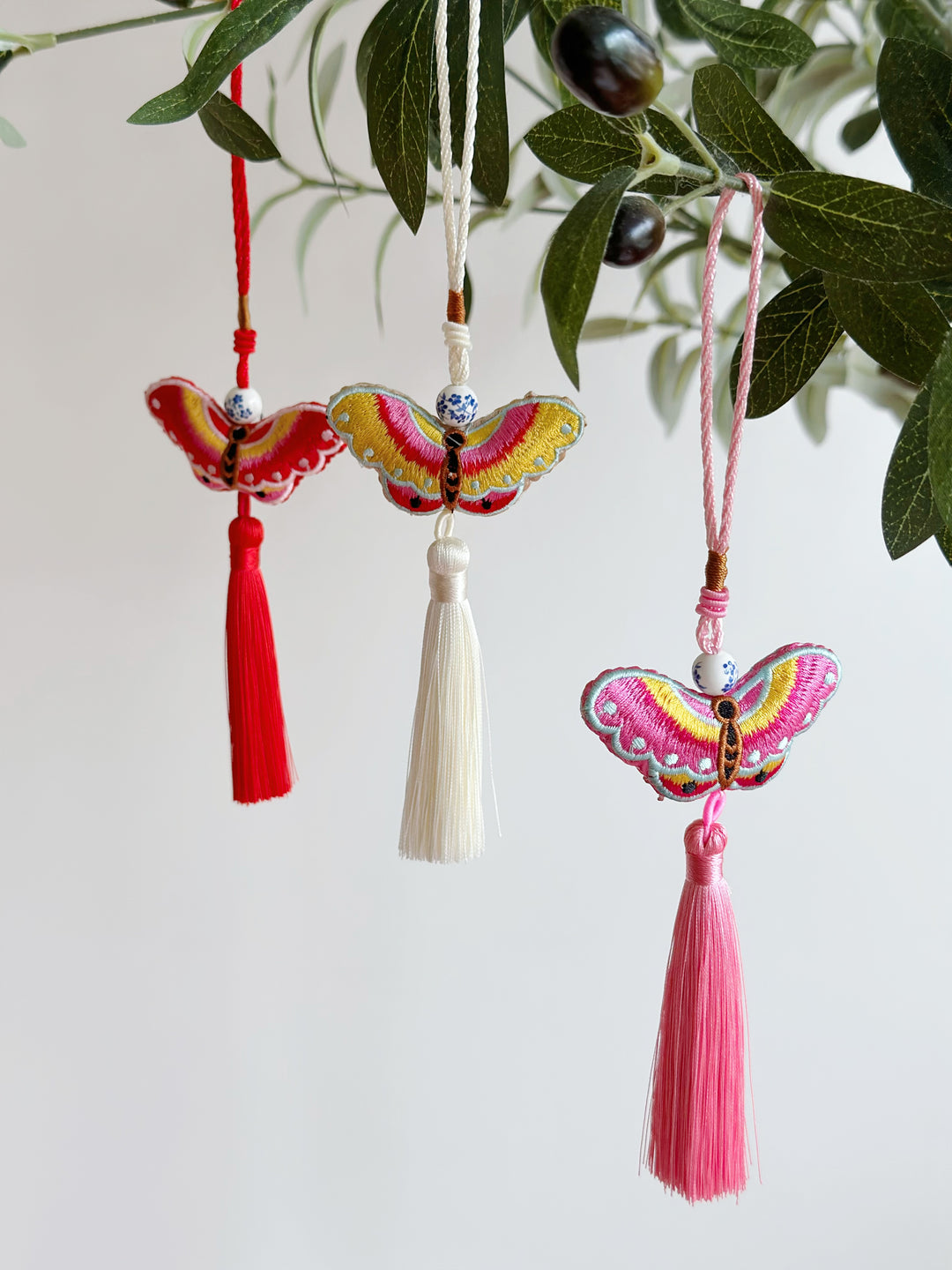 Herbal Flutter Tassel Charms (5 colours)