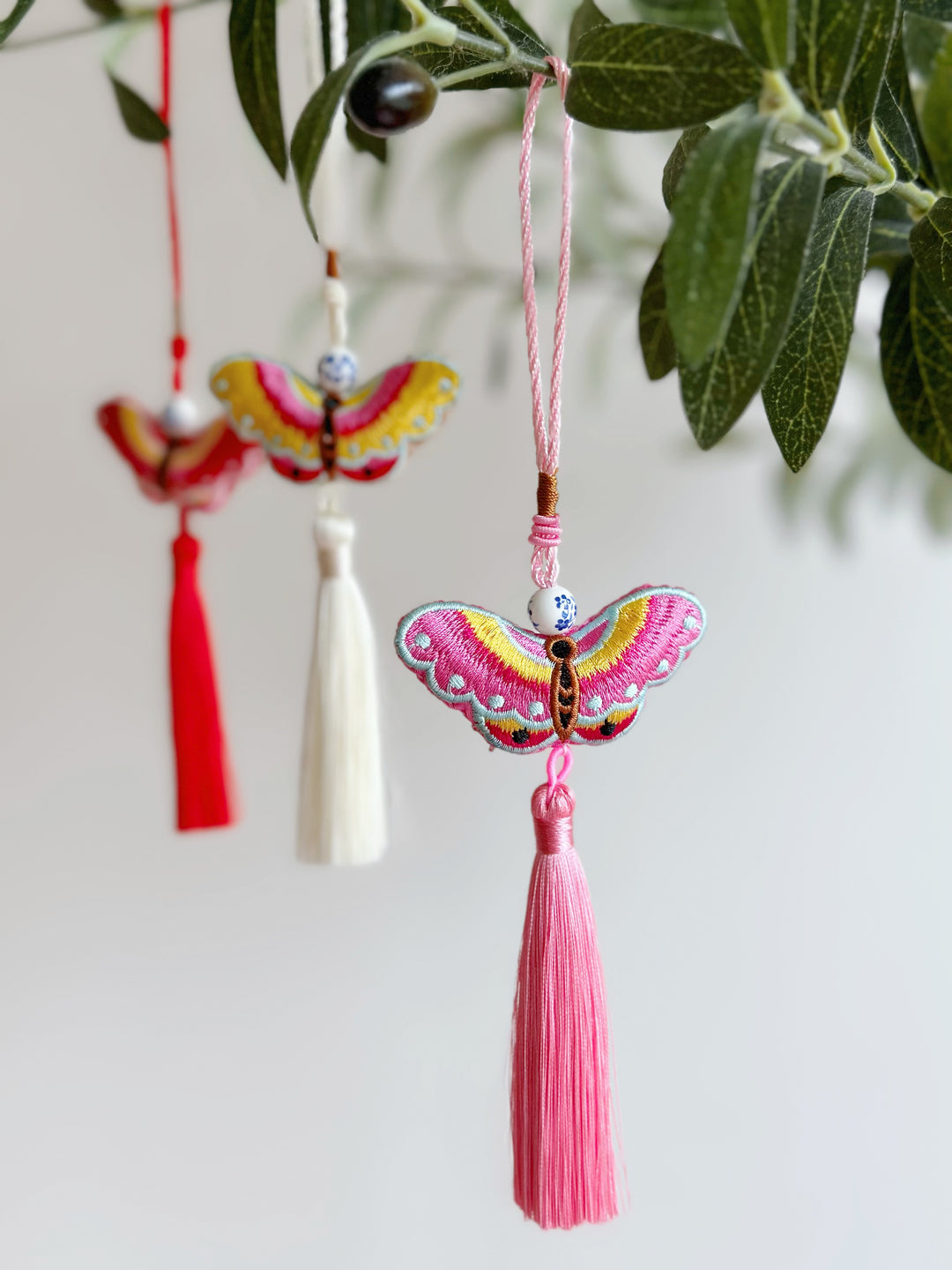 Herbal Flutter Tassel Charms (5 colours)