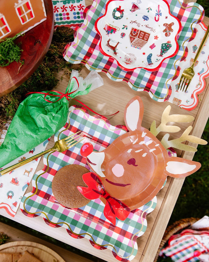 PRE-ORDER (6-8 Oct): Merry & Bright Christmas Paper Plates (5 options)